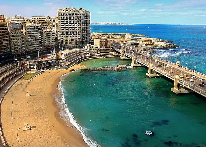 Alexandria Travel Guide: Uncover the City's Hidden Gems