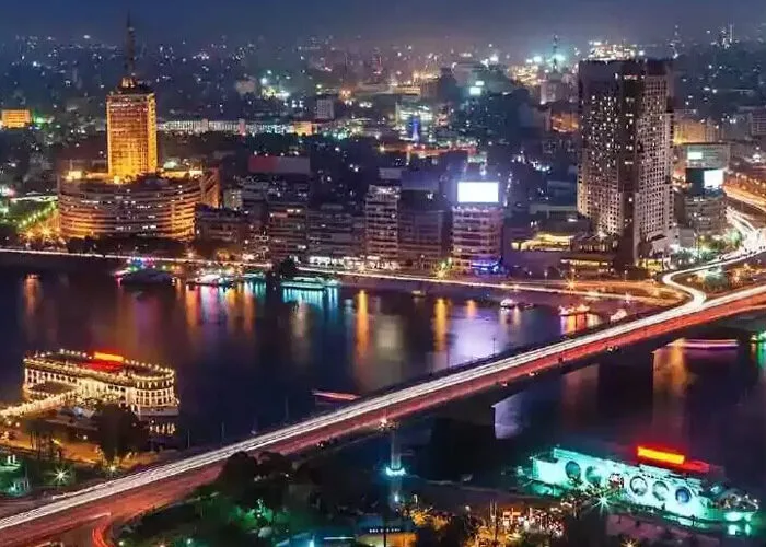 Vibrant Cairo Nightlife: Top Attractions & Activities