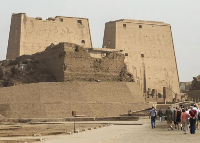 Day Trip to Kom Ombo and Edfu Temples From Aswan
