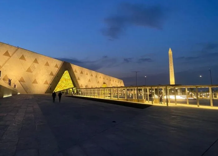 Tour to Giza Pyramids, GEM & Old Cairo